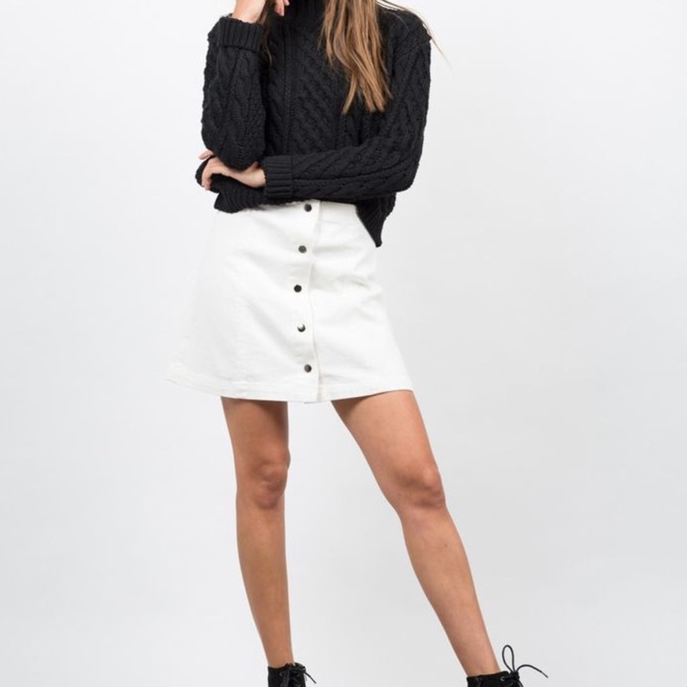 Forever 21 white denim skirt NEW
